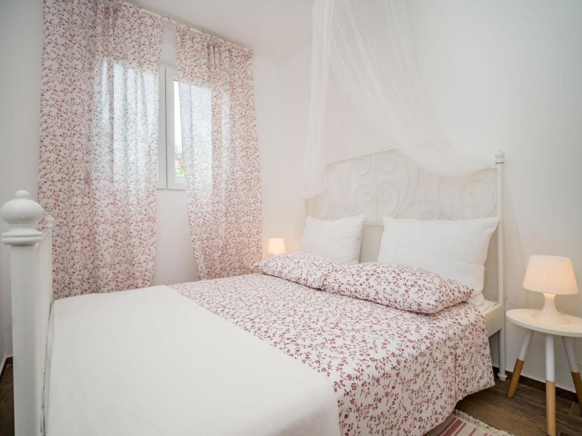 Holiday Home Ofelia By Interhome Buroli Екстериор снимка
